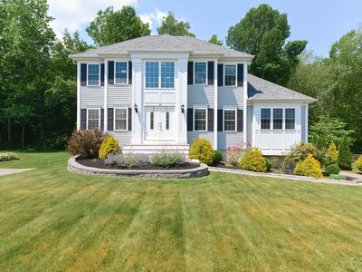 73 Keeneland Cir, Leominster, MA, 01453