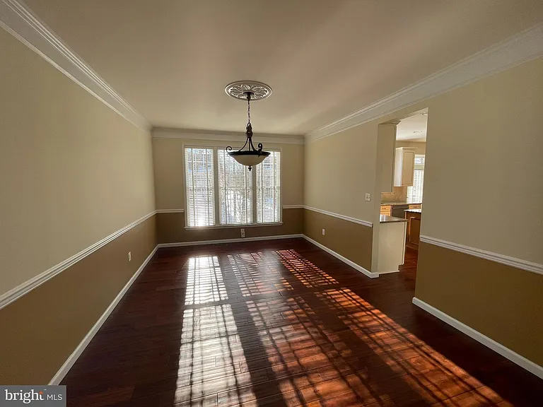 21330 Meadow Field Ct — Photo 7
