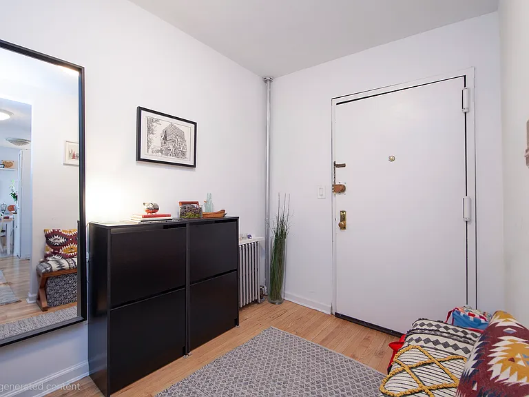 244 Hoyt St #3R — Photo 5