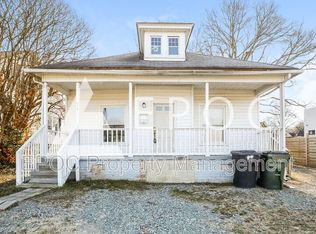 516 Tucker St, Burlington, NC 27215
