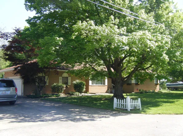 820 Elm St, Groveport, OH 43125