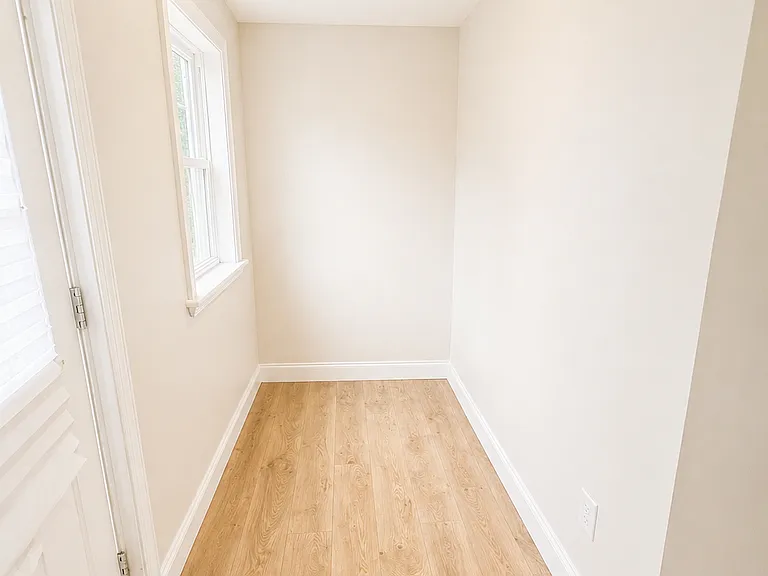 Front Entrance Corner Storage Area