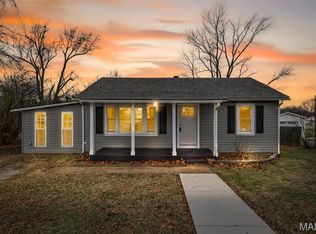 512 5th St, Park Hills, MO 63601