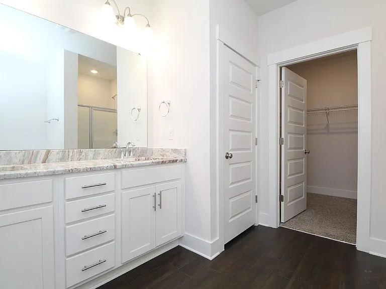 717 Brambling Ct — Photo 10