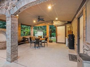 14648 Forest Cir, Montgomery, TX 77356