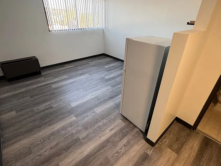 The McCoy at 8035 Apartments - Clive — Photo 37