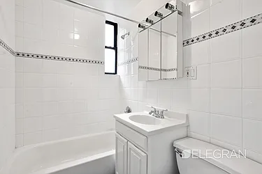Rented by (Legacy) Elegran