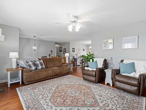 5th image of 3399 Summerfield Dr