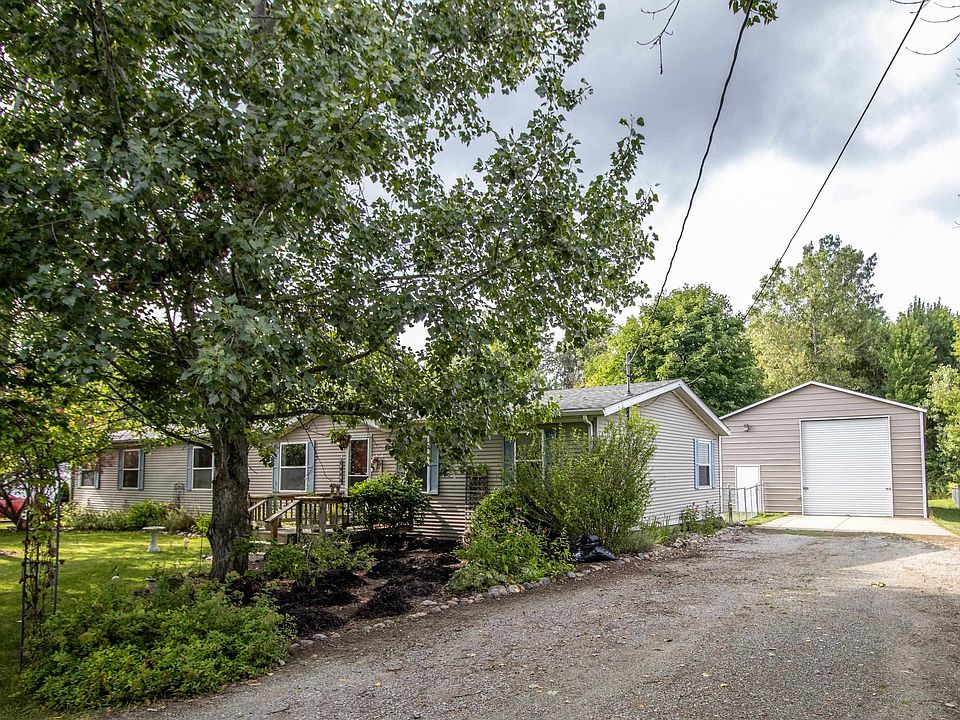 1st image of 2073 Bisby Dr