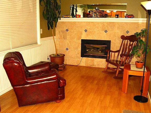 2nd image of 4342 Malibu Ct SE