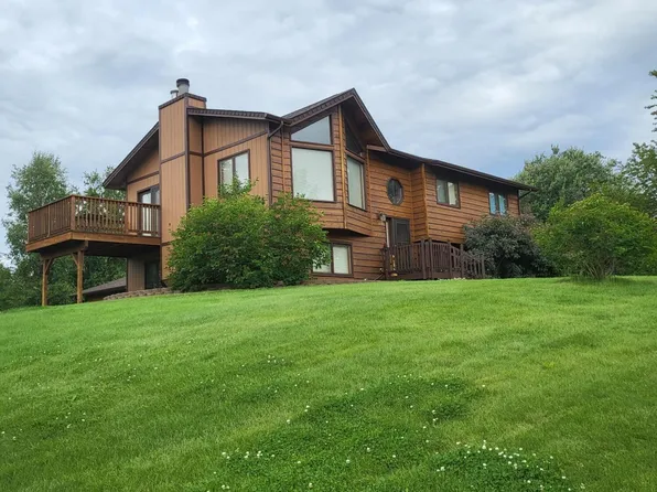 8861 E Lexington St, Palmer, AK 99645