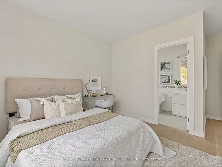 4 Drake Cres — Photo 22