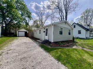 1621 W Clark St, Champaign, IL 61821