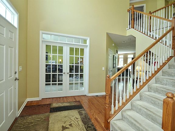 2nd image of 1751 Amberwood Way