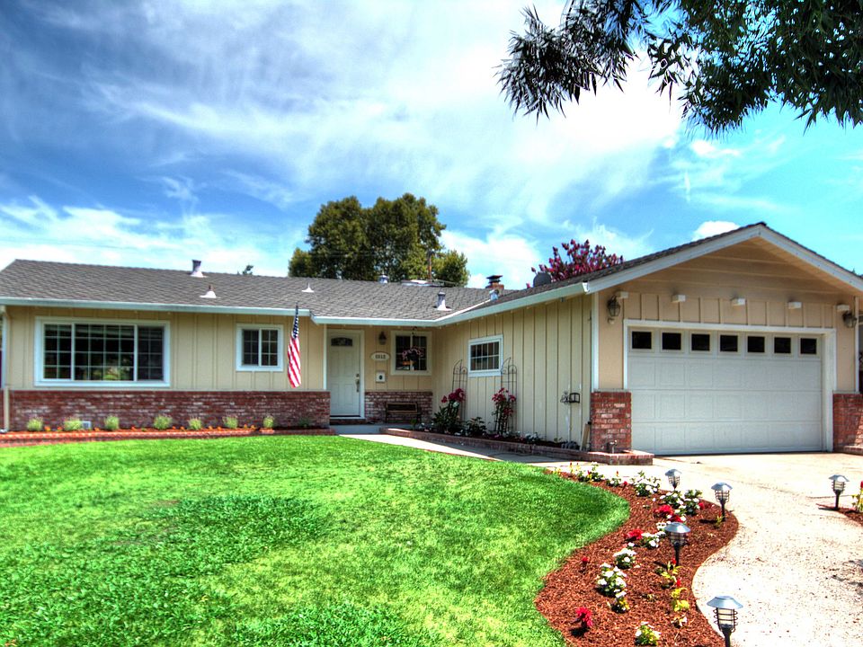 1st image of 5512 Sharon Ln