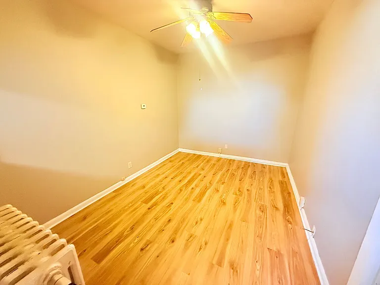 3650A E Barnard Ave — Photo 2