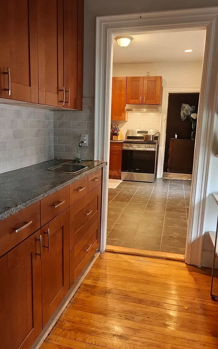 Apartment — Photo 3