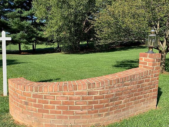 2nd image of 7910 W Brookridge Dr