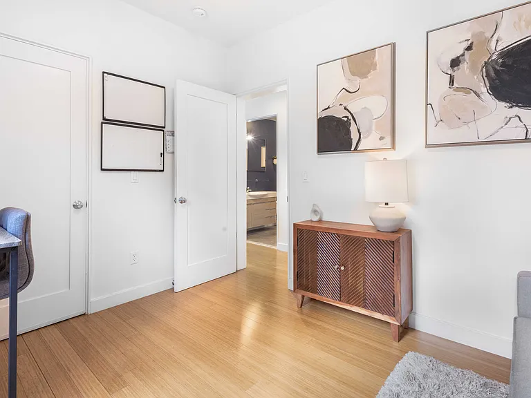 210 Bolton St #6 — Photo 20