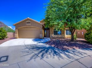 3915 S Rocky Peak Ct, Tucson, AZ 85735
