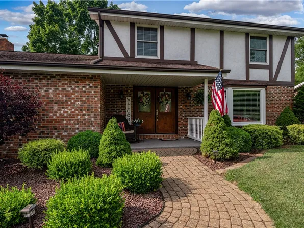 6213 Penn Dr, Butler, PA 16002