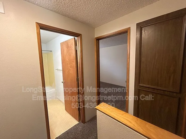 3201 SE Wake St #1 — Photo 33