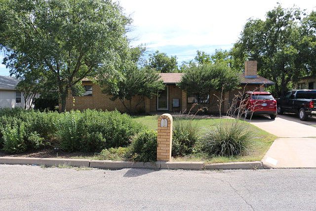 1st image of 3121 Forest Park Ave