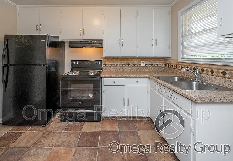 64 Salem Dr — Photo 14