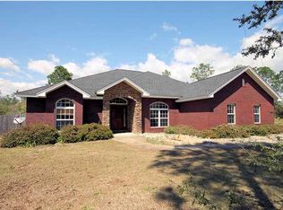 229 White Oaks Blvd, Southport, FL 32409
