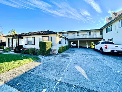 466 N Fair Oaks Avenue Photo 1