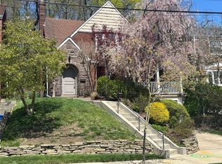 6395 Douglas St, Pittsburgh, PA 15217