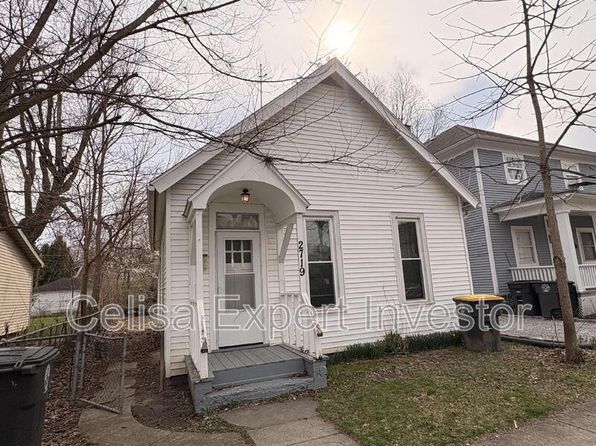 2719 Indiana Ave