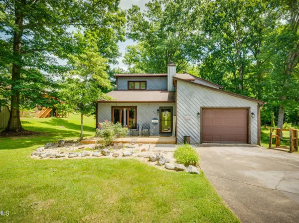 4049 Black Oak Dr, Kingsport, TN 37660