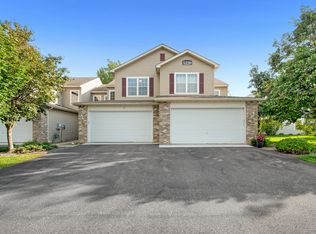 5220 Holly Ln N Unit 3, Plymouth, MN 55446