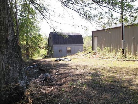 5th image of 129 Bucks Ln