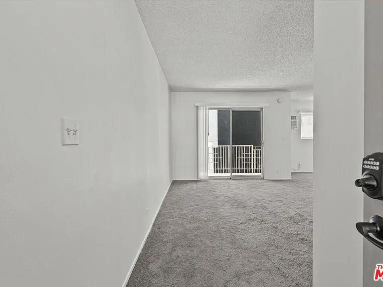 15286 Sutton St #102 — Photo 5