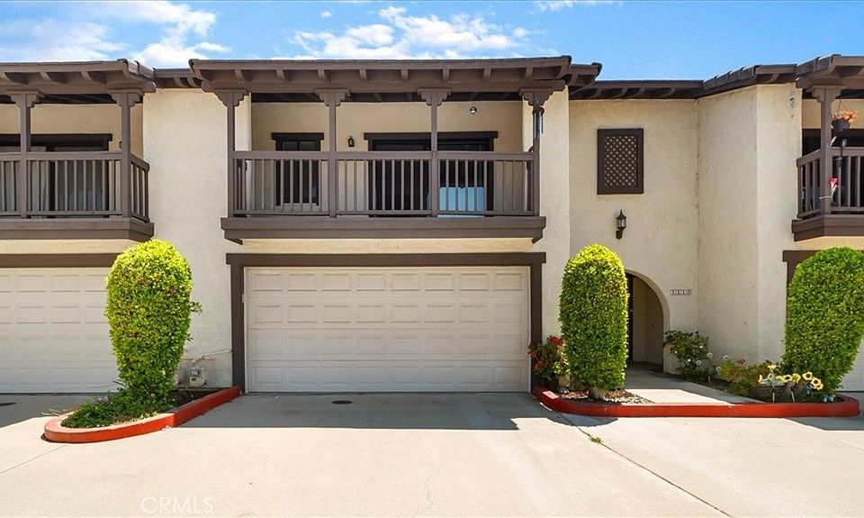 1st image of 1111 Strawberry Ln #11