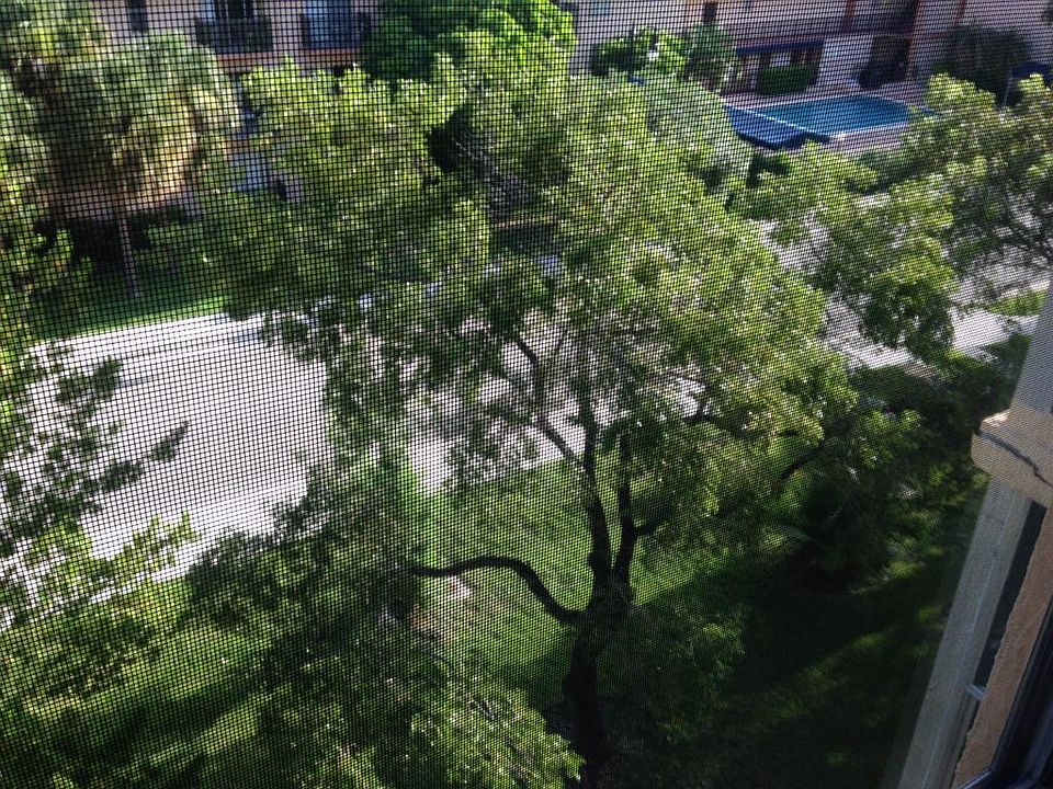 1st image of 23214 Glen Ave