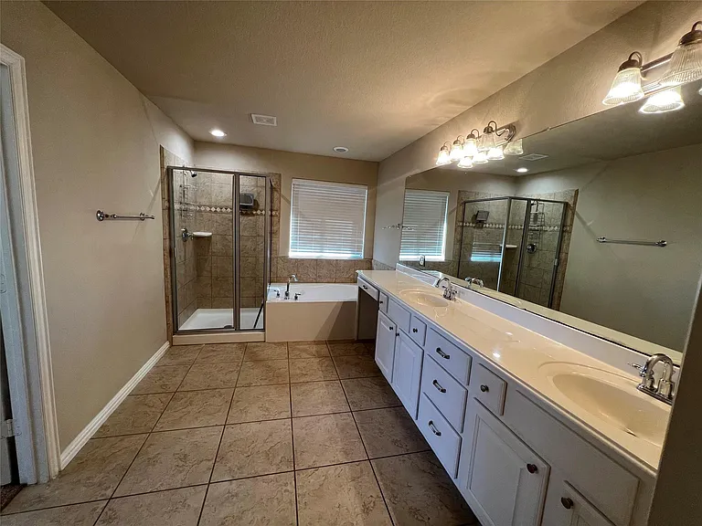5503 Baby Blue Ln — Photo 20