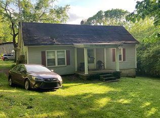 2115 Roberts Bend Rd, Columbia, TN 38401