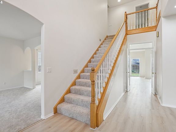 4th image of 2616 NE Nova Ave