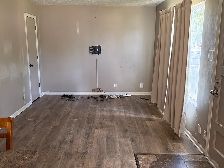 1426 Haven Ave — Photo 4