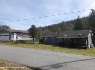 140 Carpenter Rd, Factoryville, PA 18419