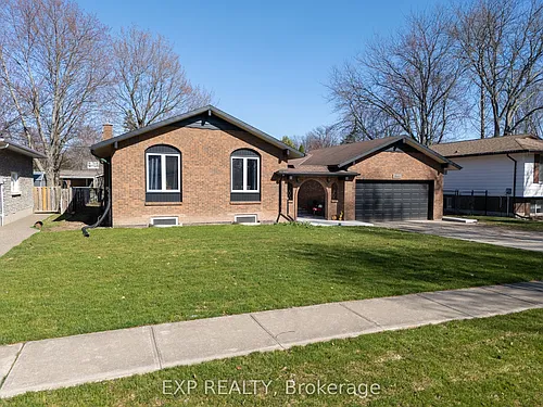 2580 Noella Cres #LOWER Photo 1