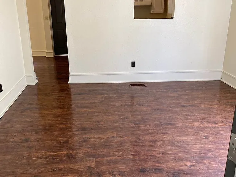 645 Cullum — Photo 14