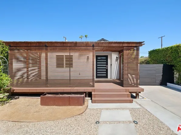 5526 Greenbush Ave, Van Nuys, CA 91401