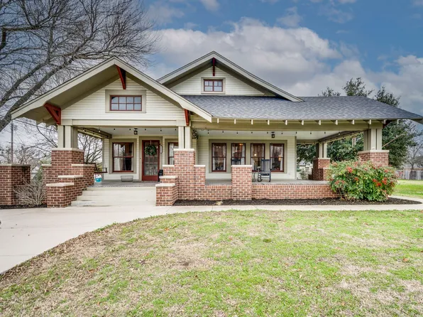 400 W 3rd St, Maypearl, TX 76064