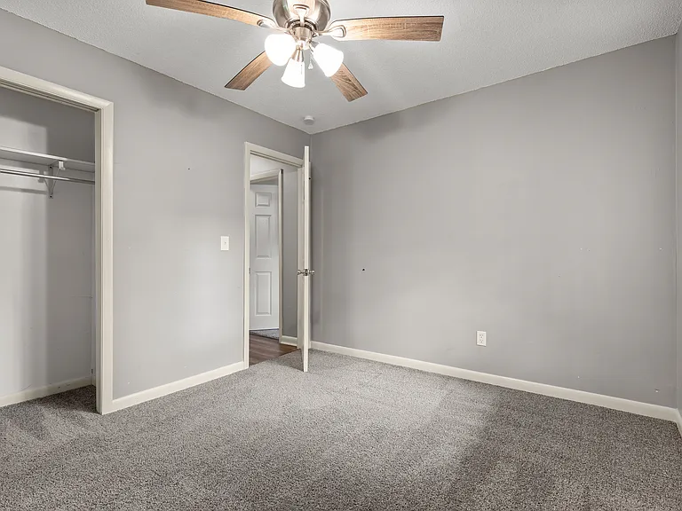 Bedroom 3 with side door