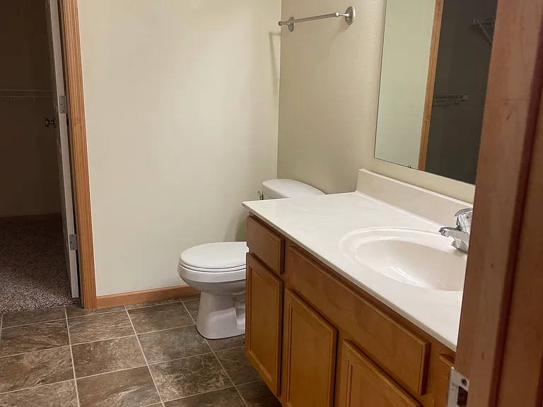 217 Brentwood Dr — Photo 18