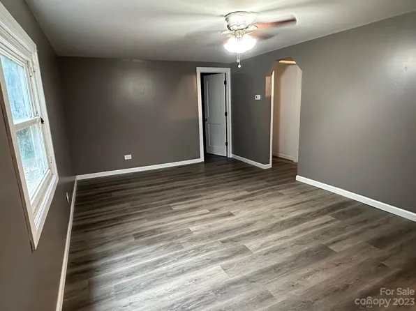 827 Mull St, Shelby, NC 28152